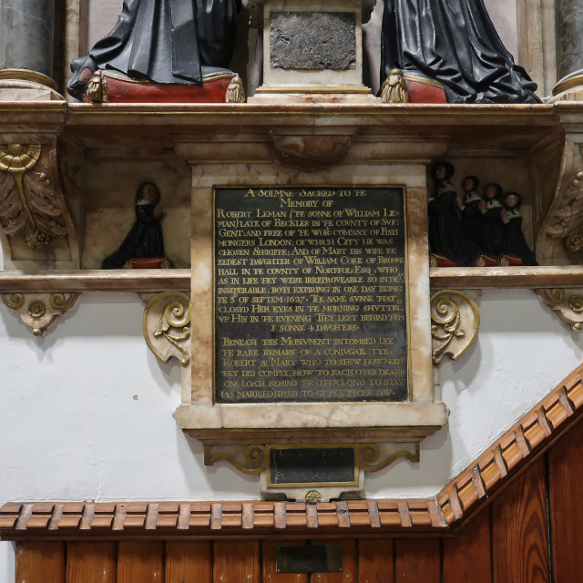 The bottom of the Leman monument