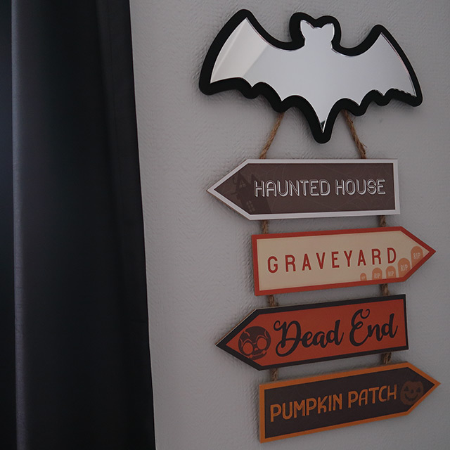 A bat mirror by Curiology